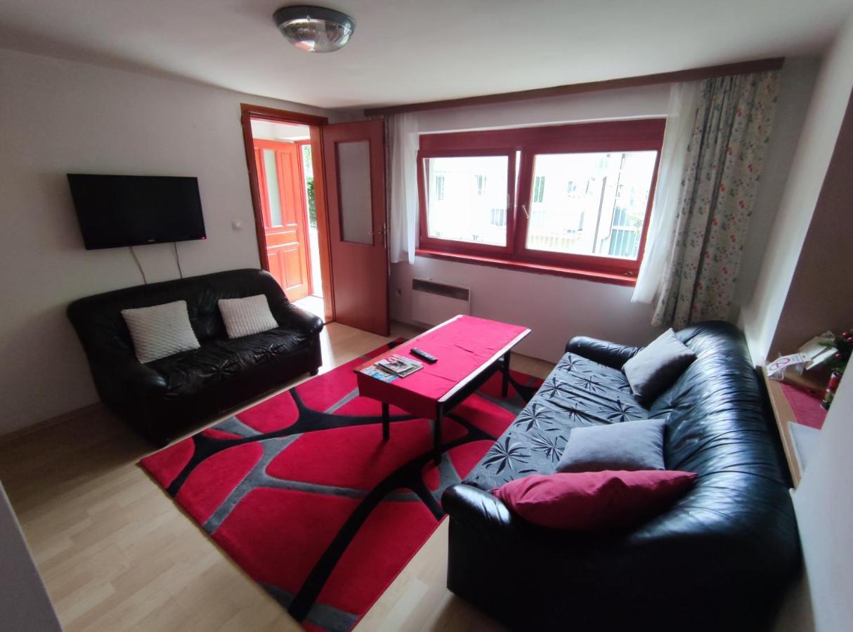 Apartment Near Center سراييفو المظهر الخارجي الصورة