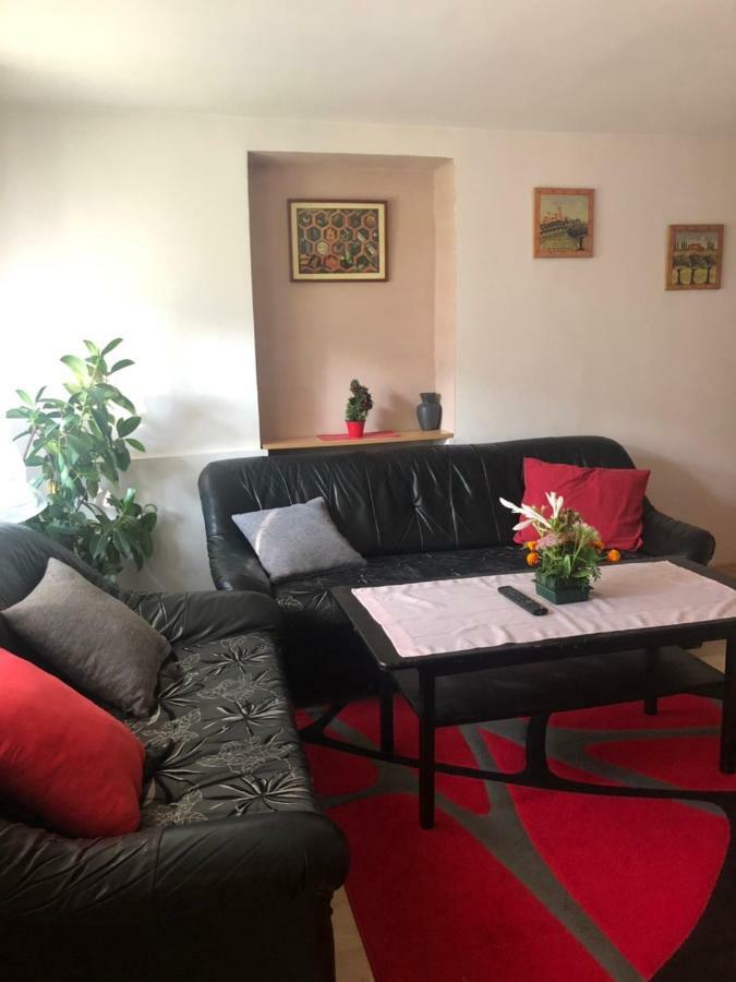 Apartment Near Center سراييفو المظهر الخارجي الصورة